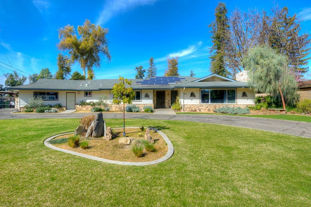 1820 Claremont Avenue - Photo 1