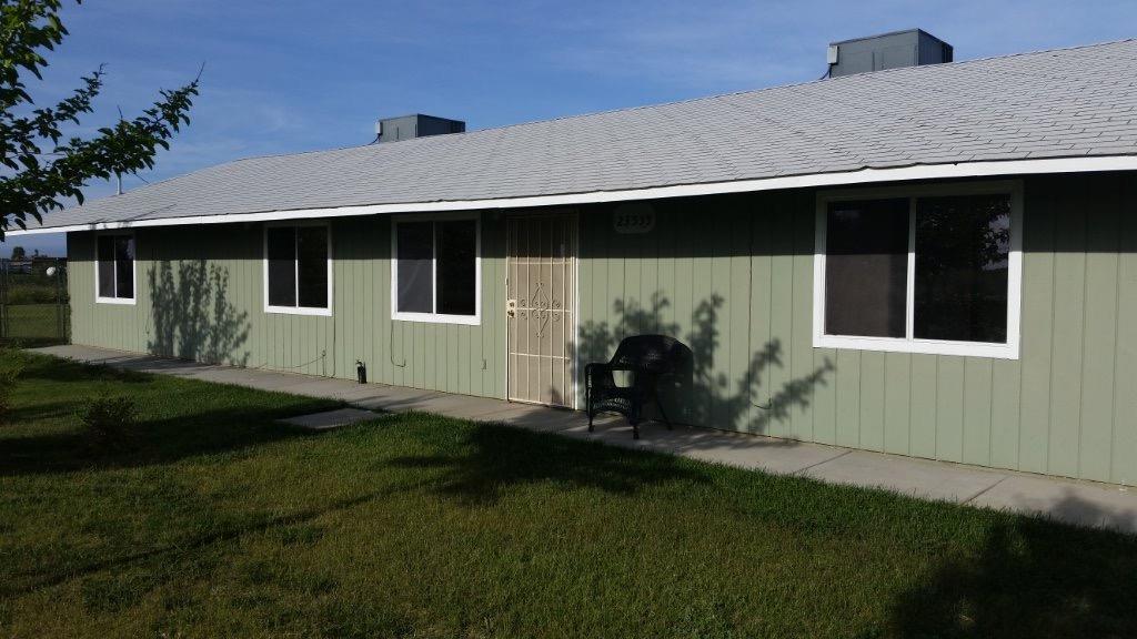 24439 Avenue 23 1/2 - Photo 1