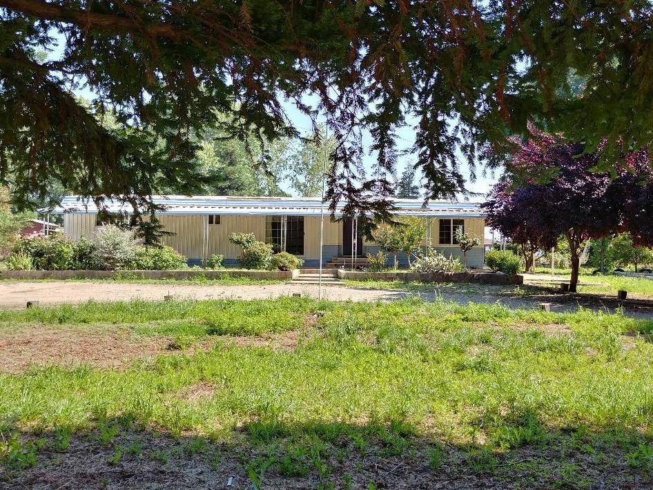 2925 Channel Road - Photo 1