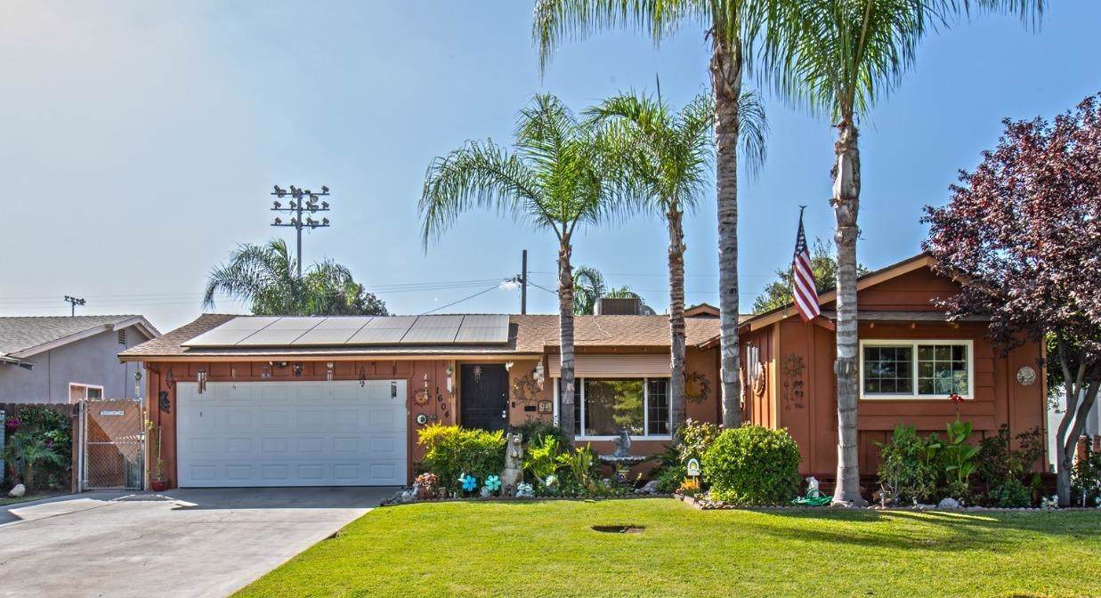1604 Sierra Vista - Photo 1
