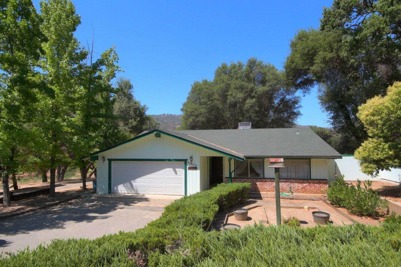 40632 Goldside Drive - Photo 1