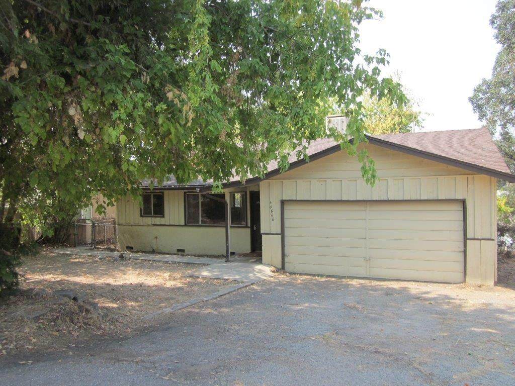 40888 Ely Way - Photo 1