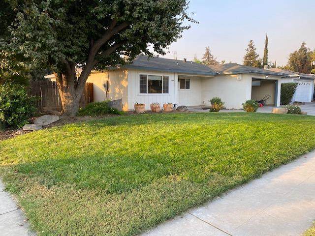 1937 Donner Avenue - Photo 1