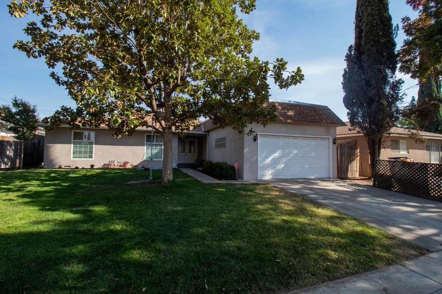 4438 Dearing Avenue - Photo 1