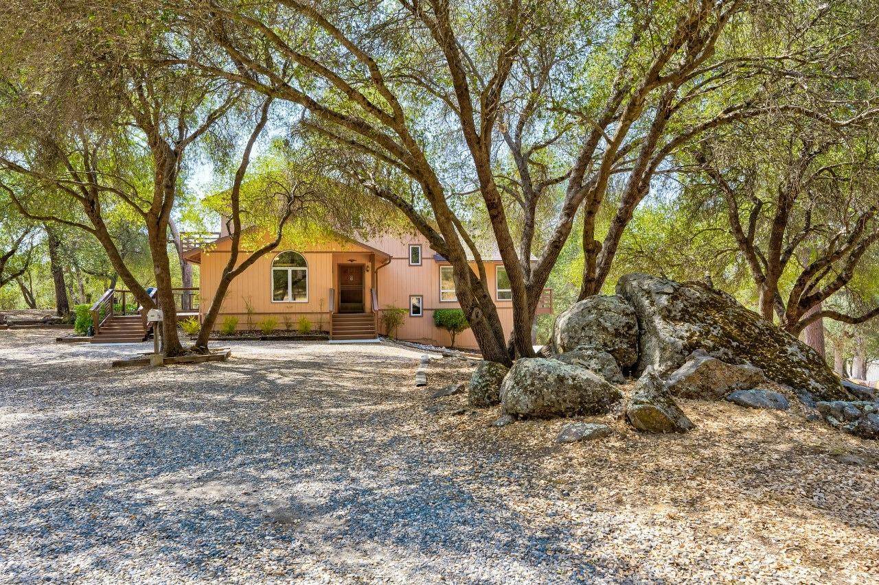 36844 Deer Path Circle - Photo 1
