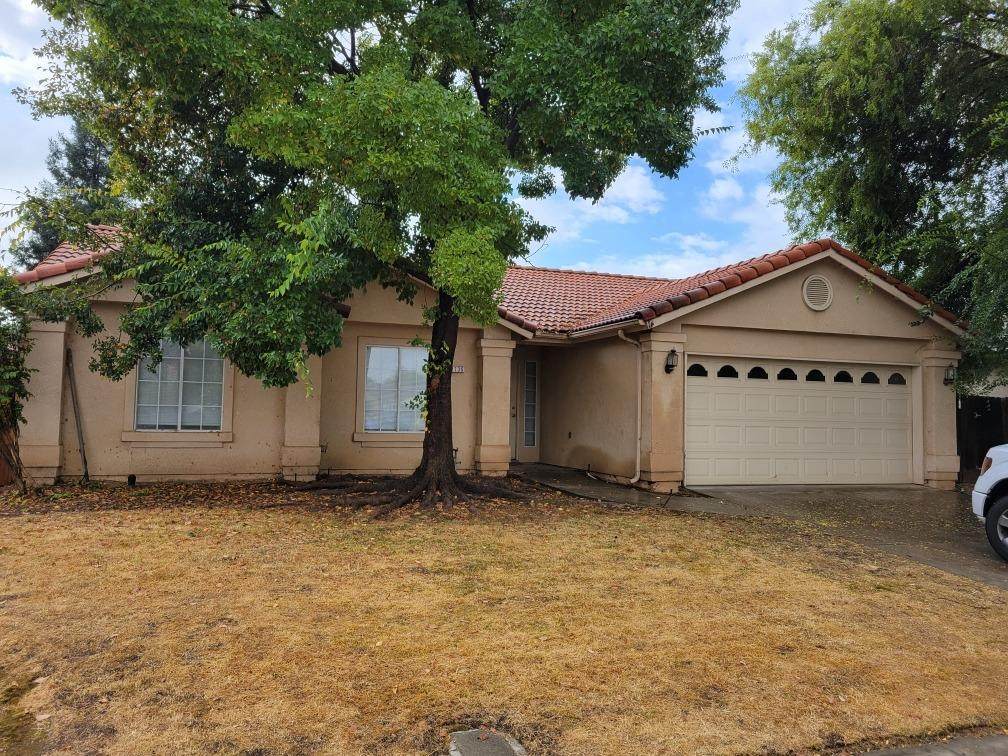 2735 3rd Street - Photo 1