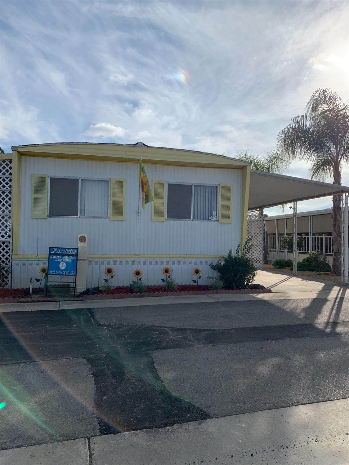 1500 Villa Avenue - Photo 1
