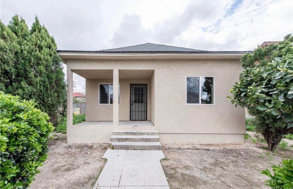 1908 Lewis Avenue - Photo 1