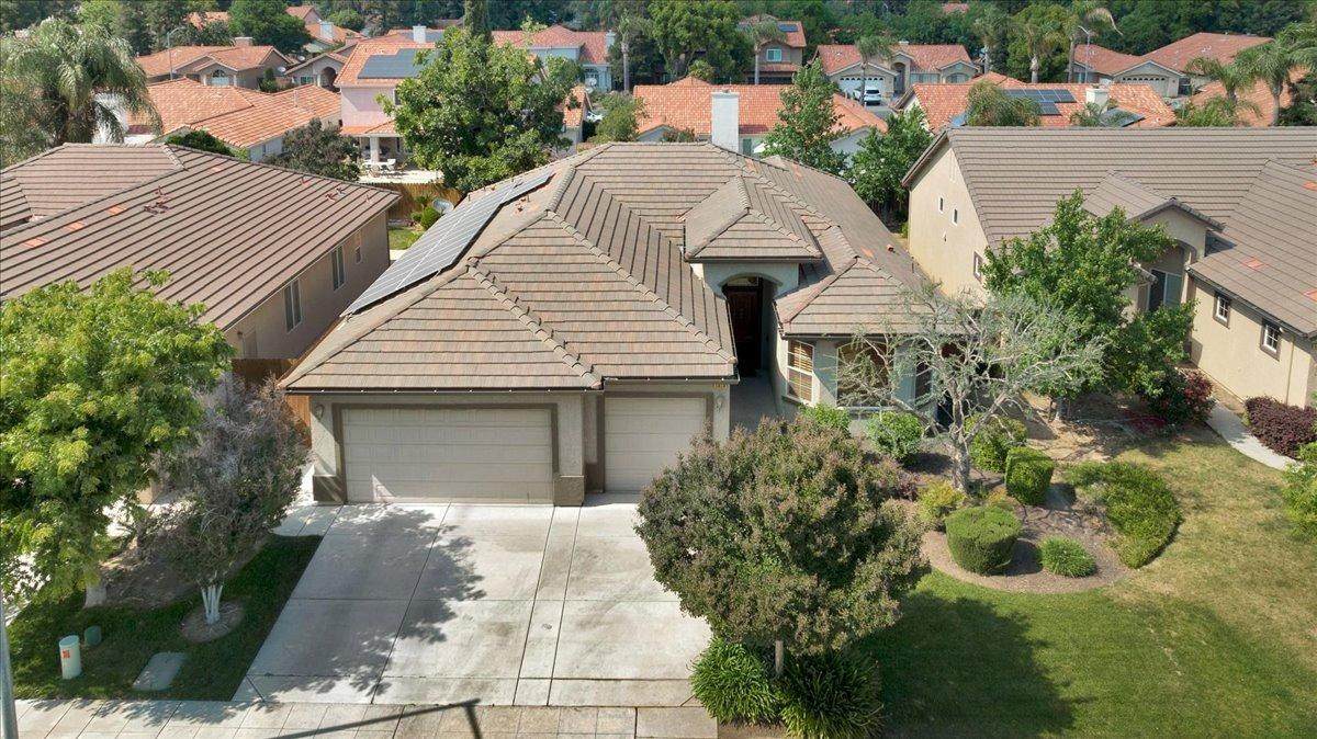 1916 Warwick Avenue - Photo 1