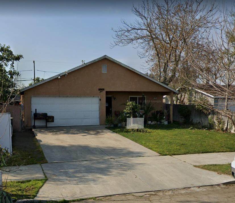 1735 C Street - Photo 1