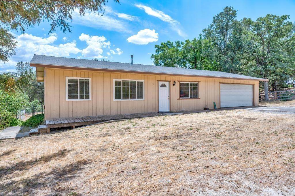 56488 Road 200 - Photo 1