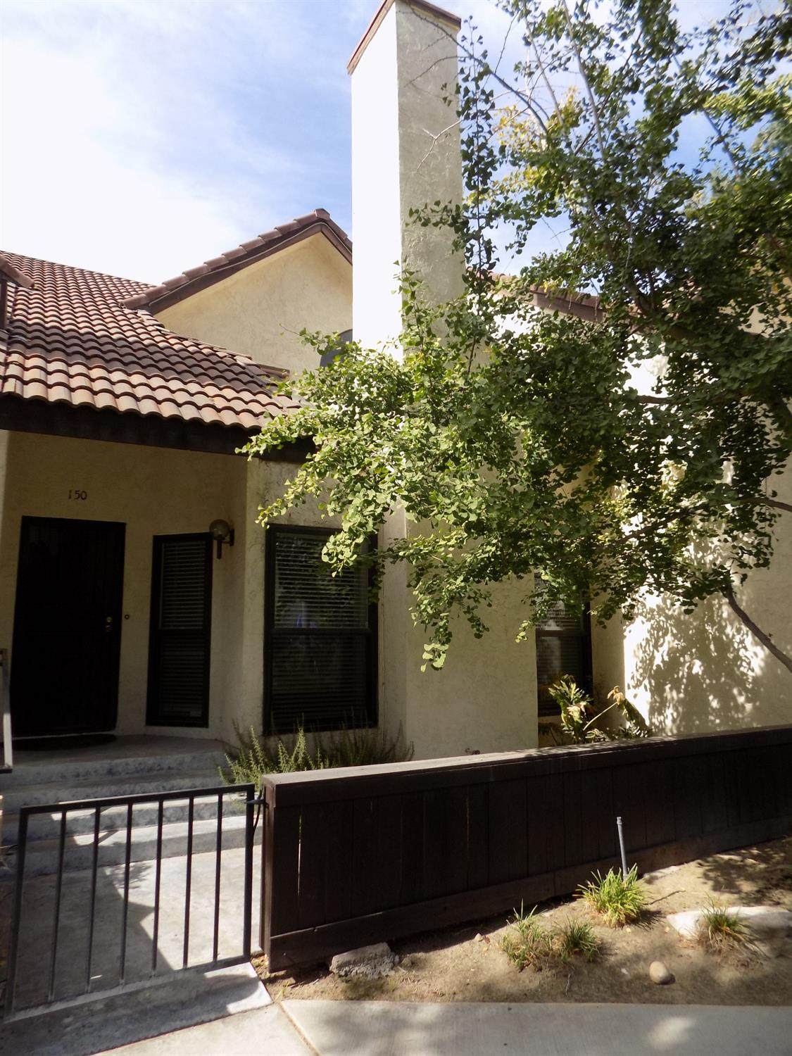 2890 Huntington Boulevard - Photo 1