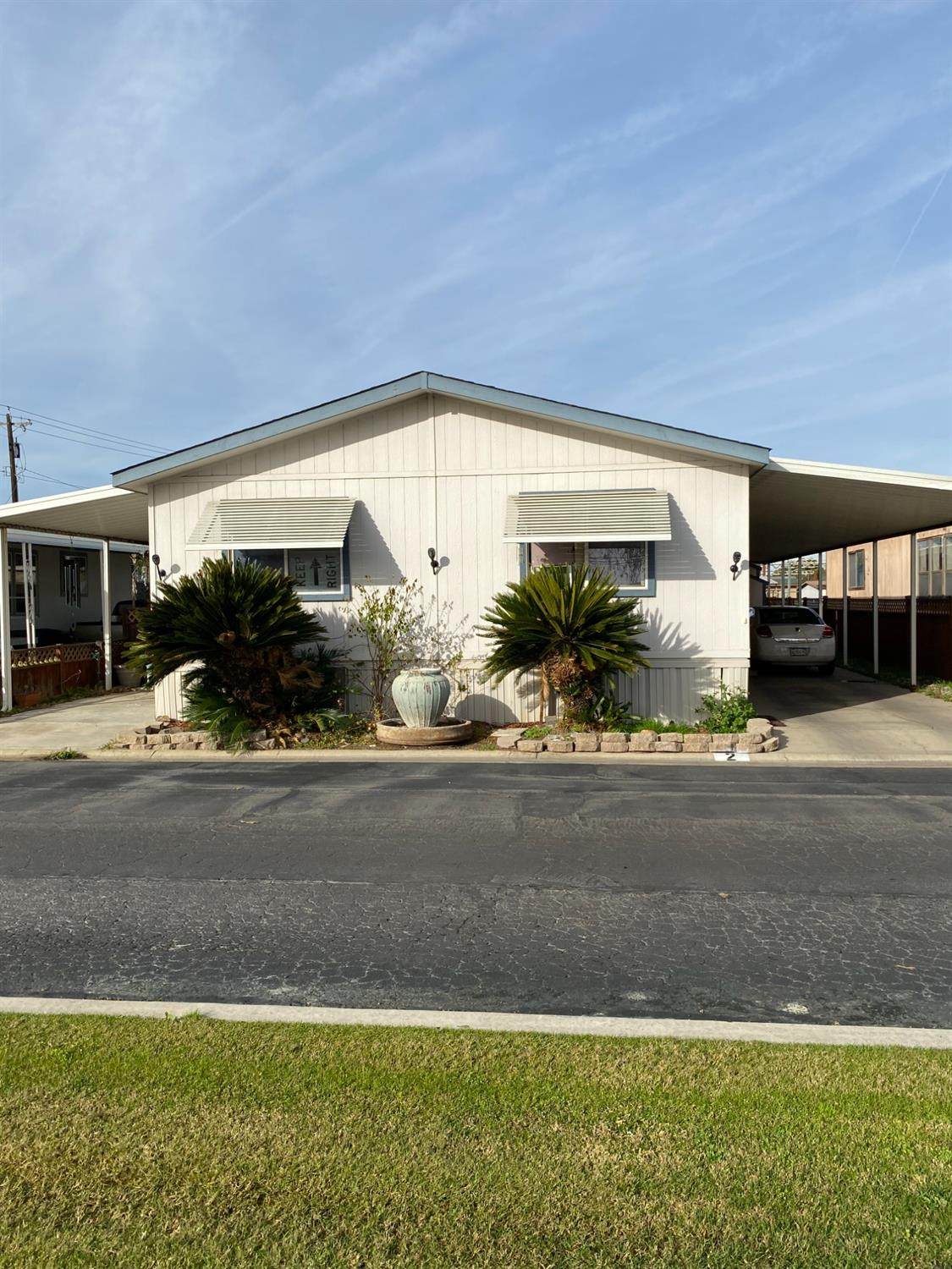 2575 Willow Avenue - Photo 1