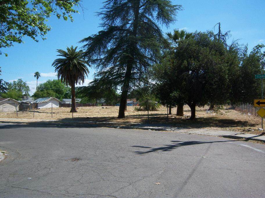 2203 Harvey Avenue - Photo 1