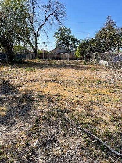 3040 Washington Avenue - Photo 1
