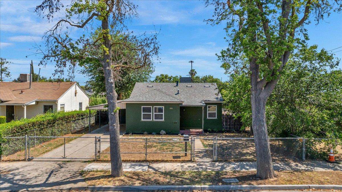 435 Valencia Avenue - Photo 1