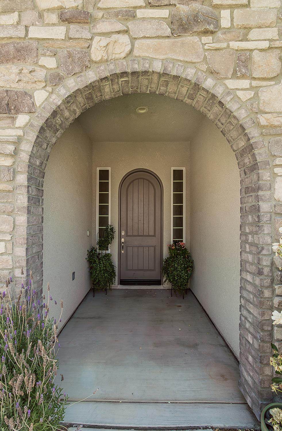 https://bt-photos.global.ssl.fastly.net/fresno/1280_boomver_1_630854-2.jpg