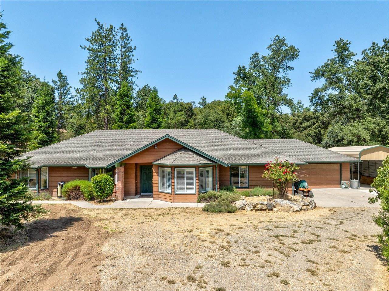 38090 Wortham Road - Photo 1