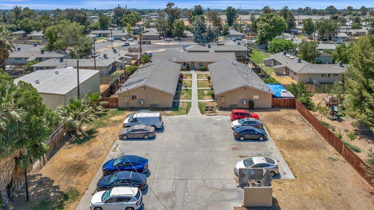 612 Irwin - Photo 1