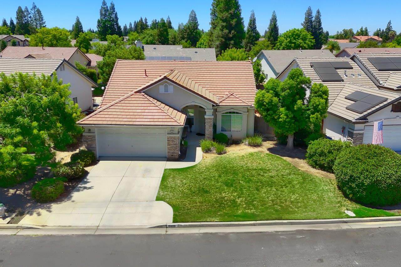 10419 Woodrow Avenue - Photo 1