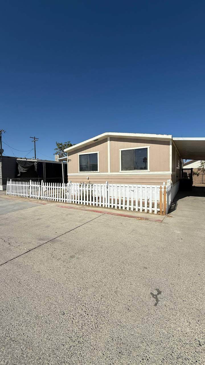 414 Hanford Armona Road - Photo 1