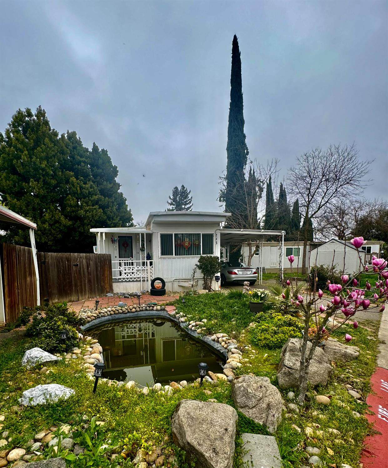 https://bt-photos.global.ssl.fastly.net/fresno/orig_boomver_1_636724-2.jpg
