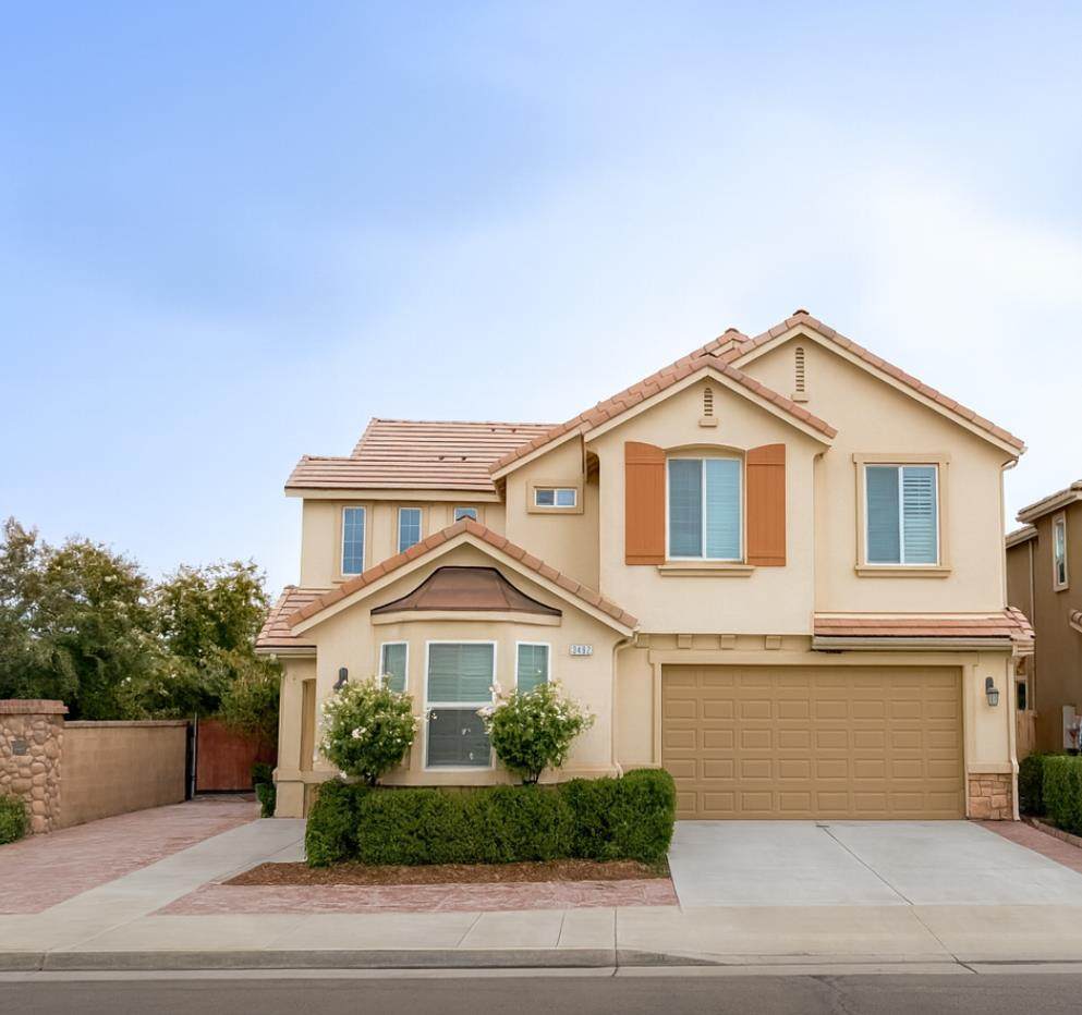 3492 Hampton Way - Photo 1