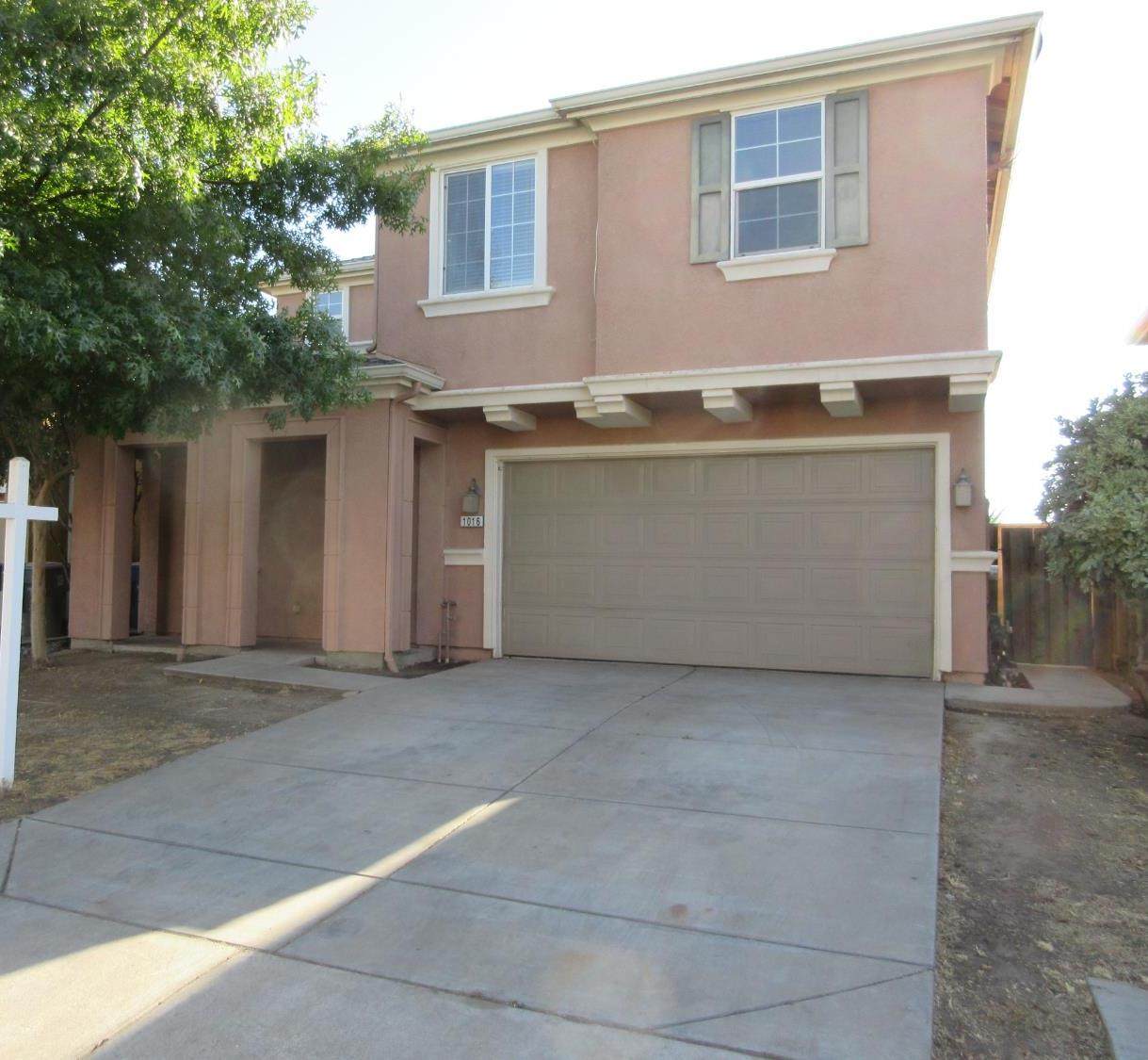 1016 Papaya Street - Photo 1