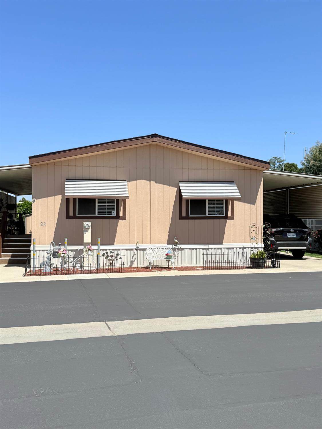 1500 Villa - Photo 1