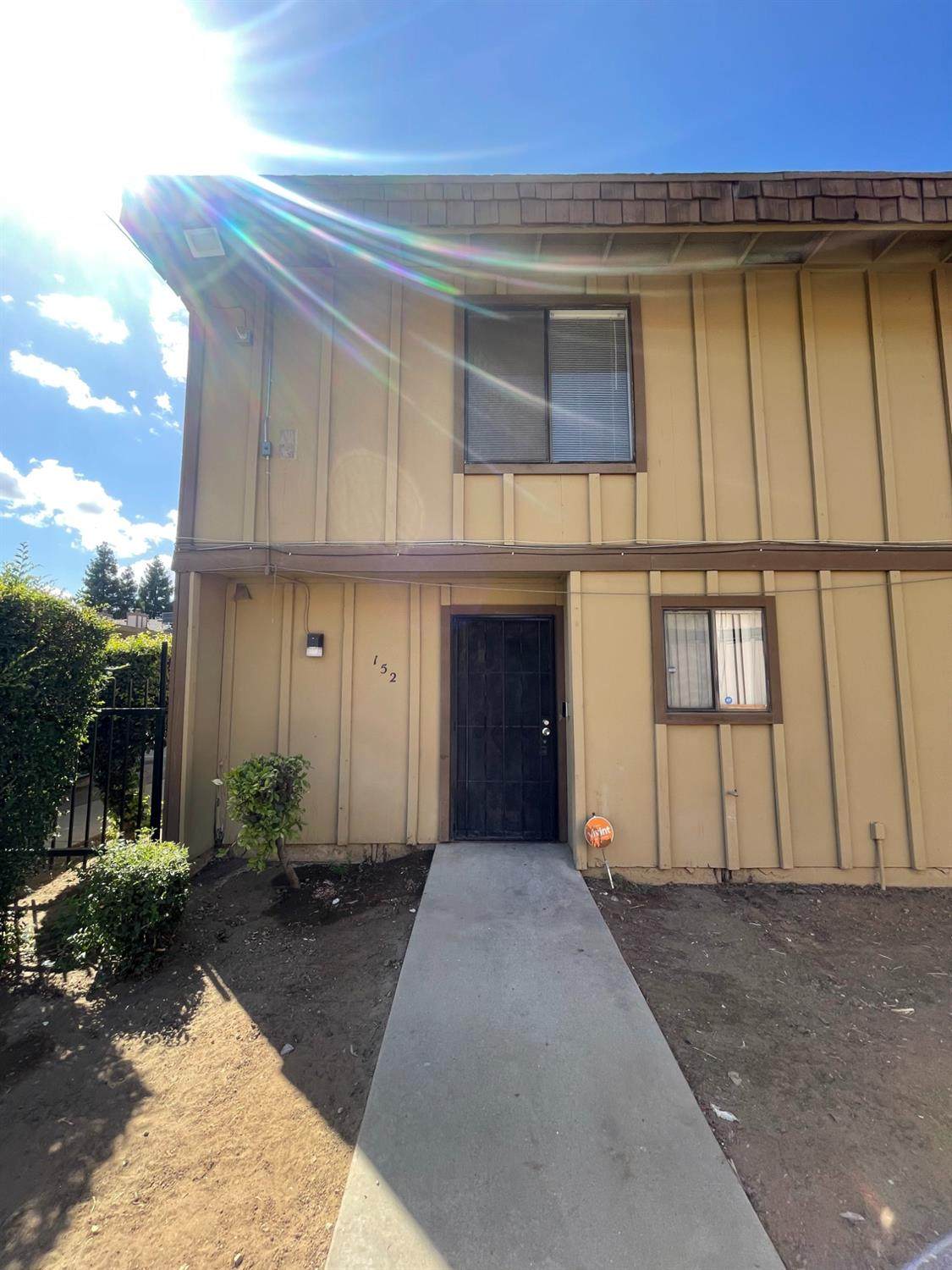 1221 Peach Avenue - Photo 1