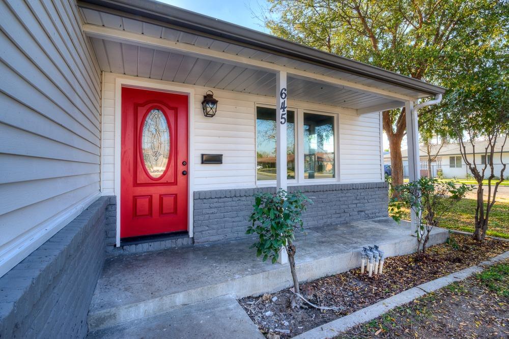 645 Andrews Avenue - Photo 1