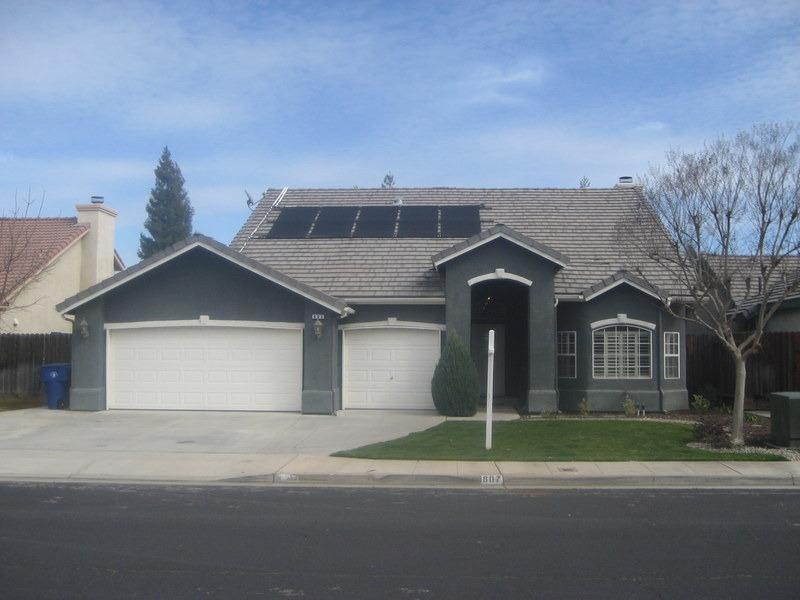 807 Coventry Avenue - Photo 1