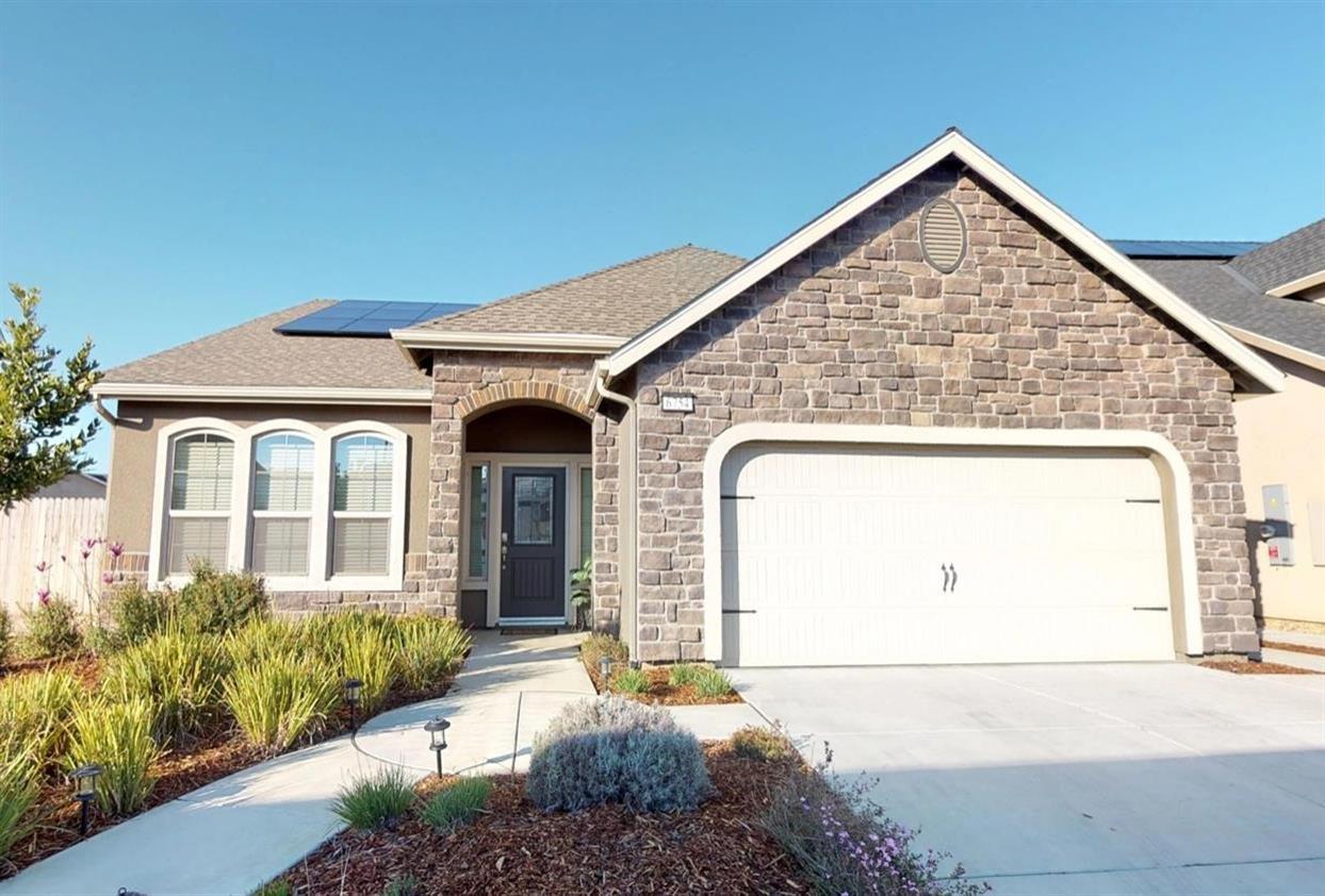 6754 Fedora Avenue - Photo 1