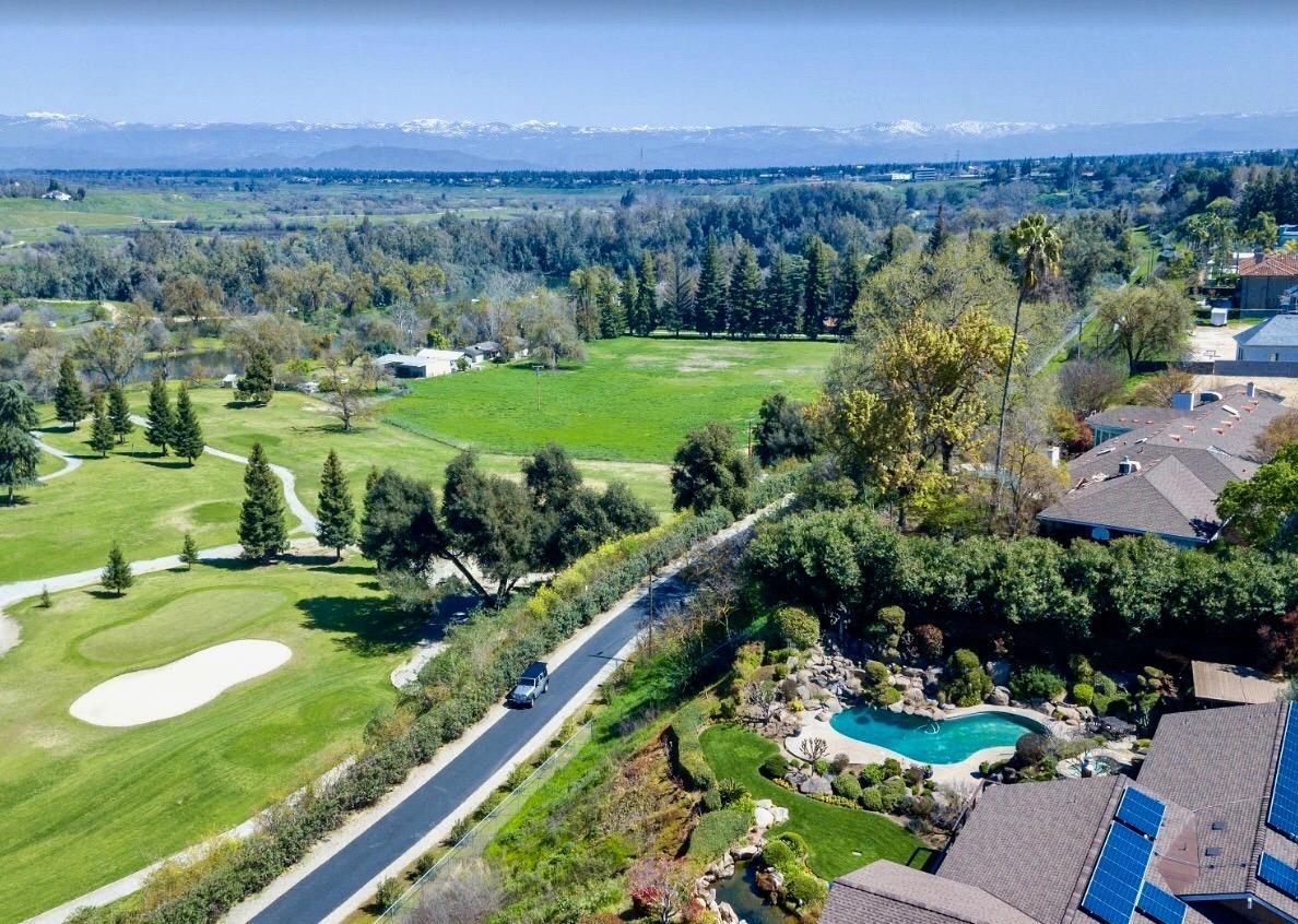 7800 Van Ness Boulevard - Photo 1