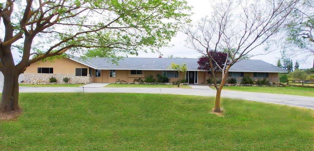6835 De Wolf Avenue - Photo 1