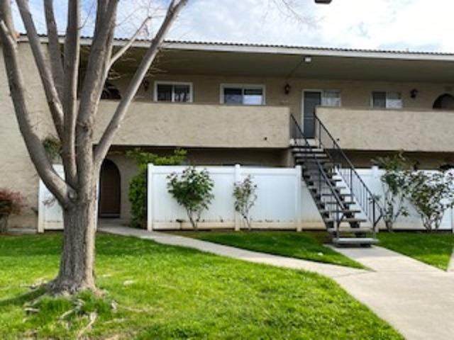 1250 Shaw Avenue - Photo 1