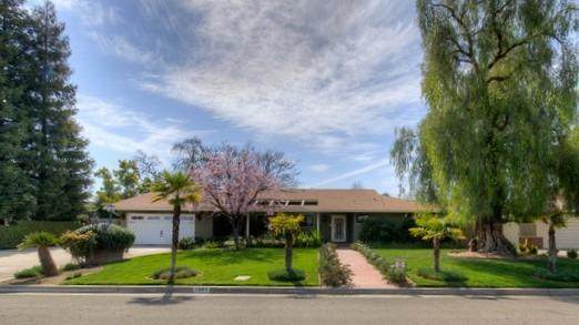 1083 San Madele Avenue - Photo 1