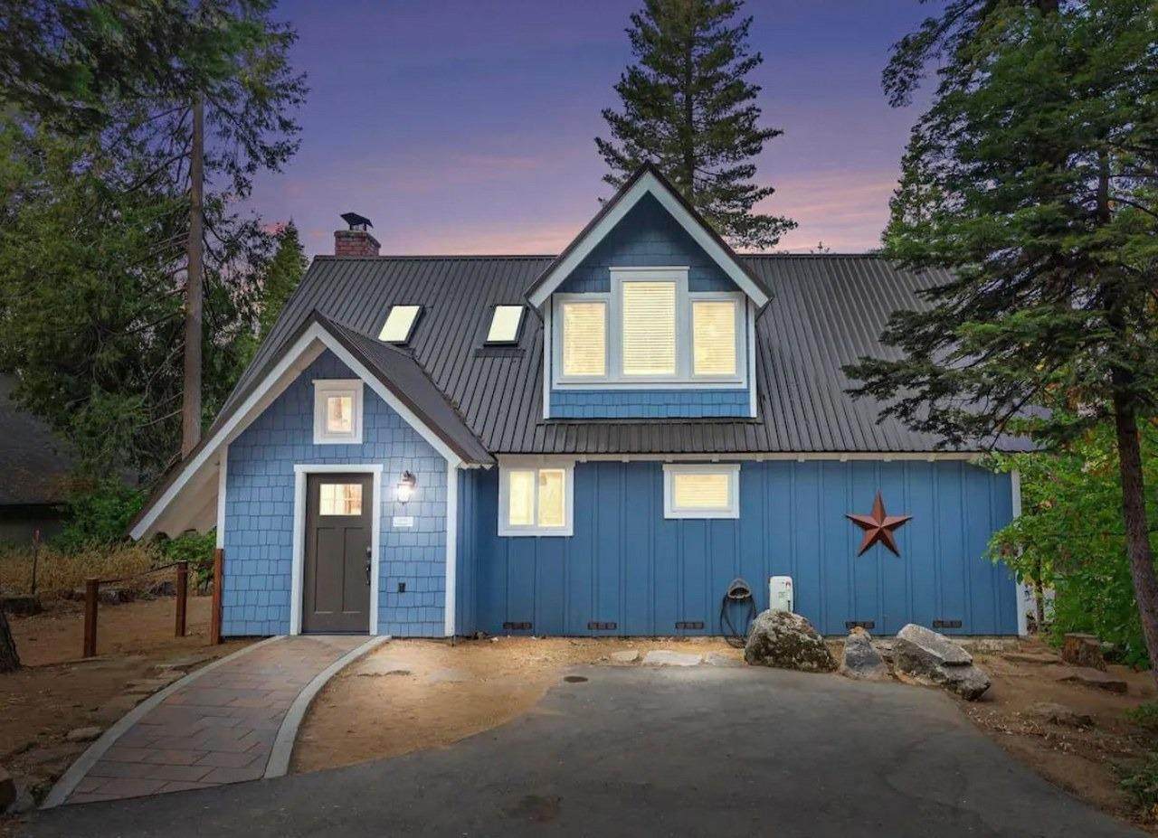 7432 Yosemite Park Way - Photo 1