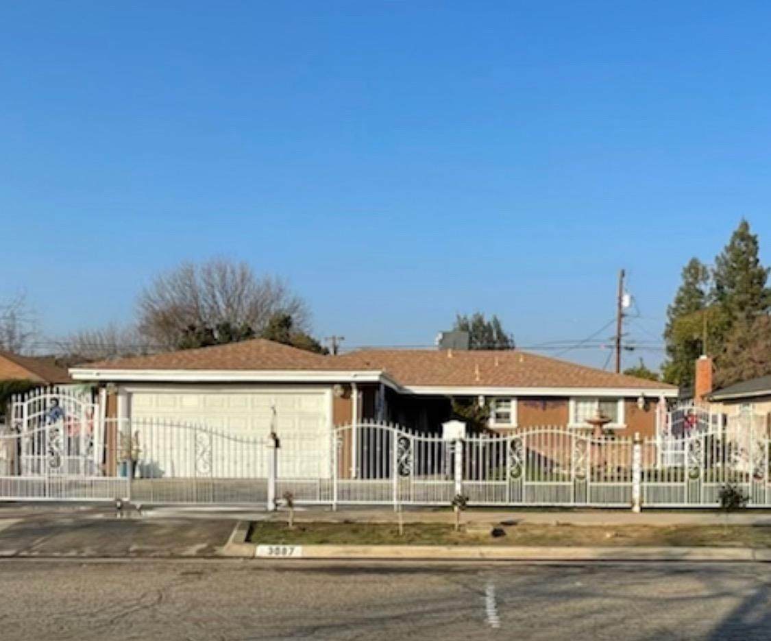 3687 Santa Ana Avenue - Photo 1