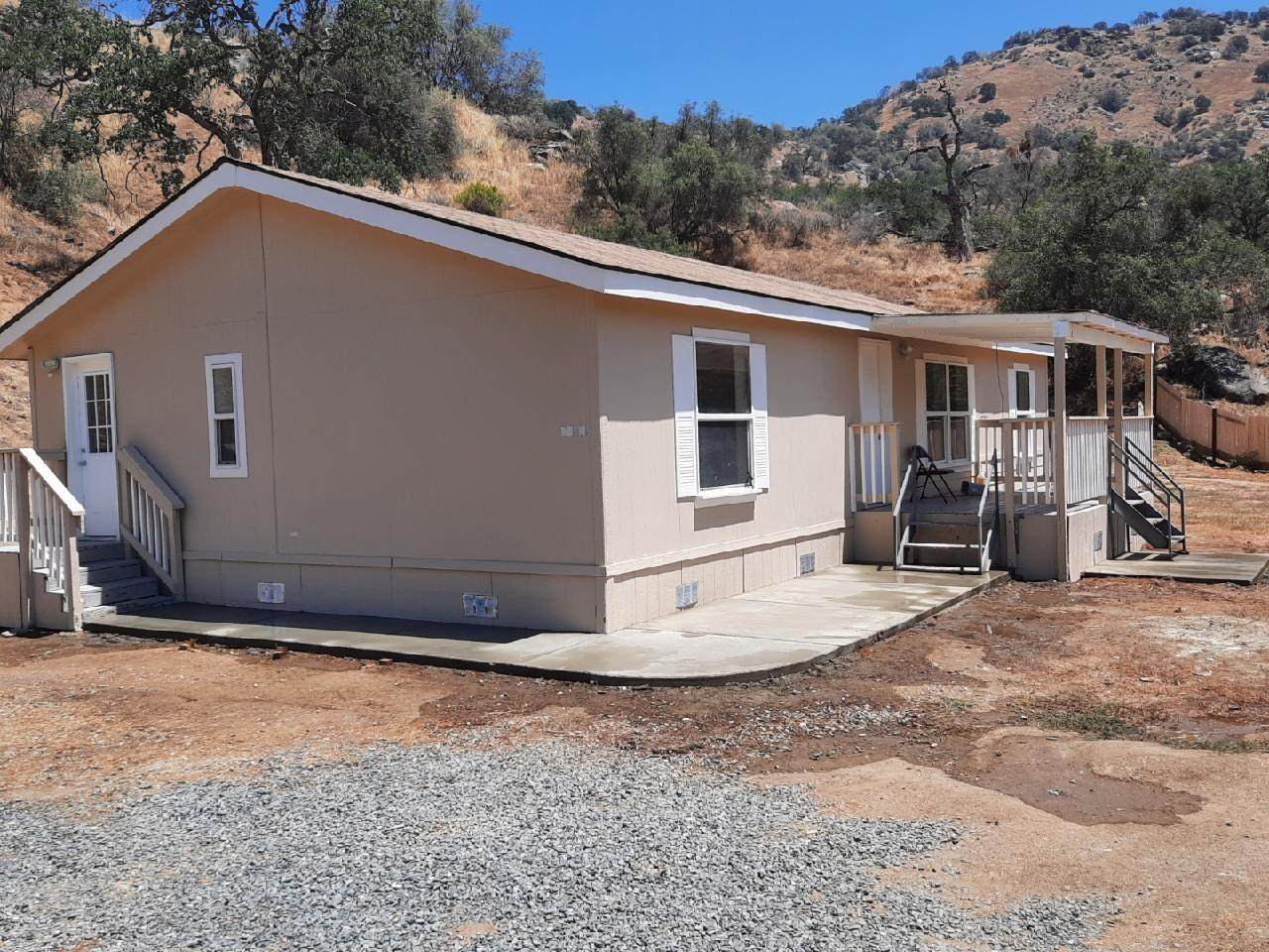 38590 Baywood Lane - Photo 1