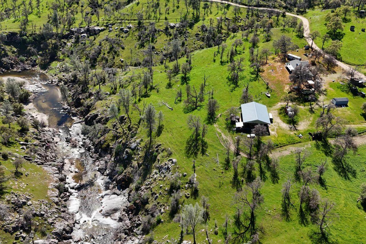 39249 Road 800 - Photo 1