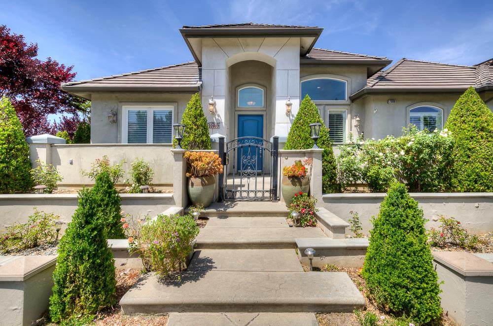 2096 Olympic Avenue - Photo 1