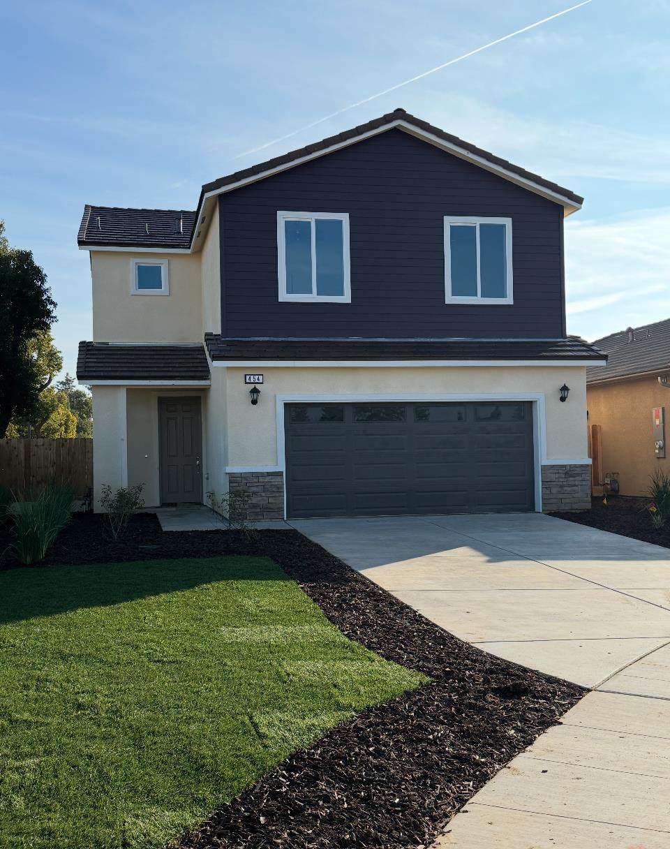 454 Windsor - Photo 1