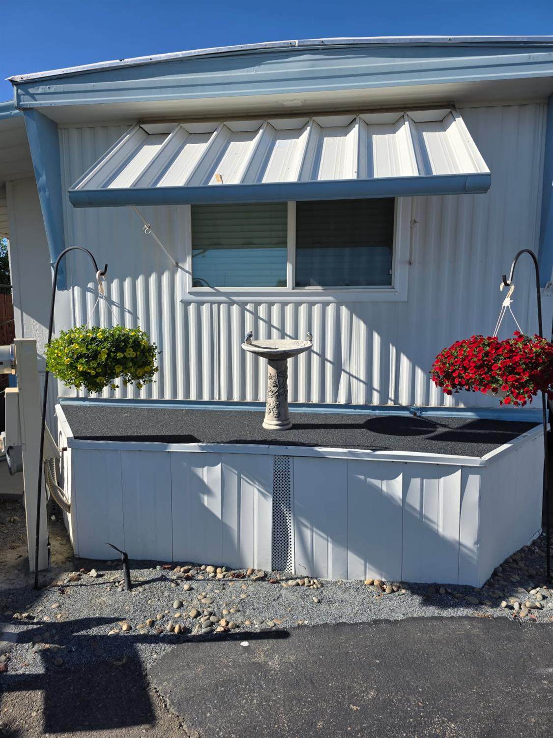 1724 Minnewawa Avenue - Photo 1