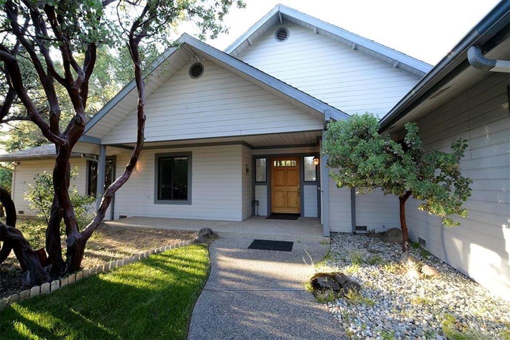 50115 Sunset Drive - Photo 1