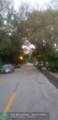 20 45th St - Photo 2