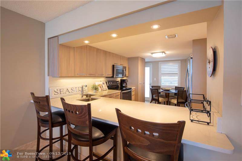 2000 Ocean Dr - Photo 1