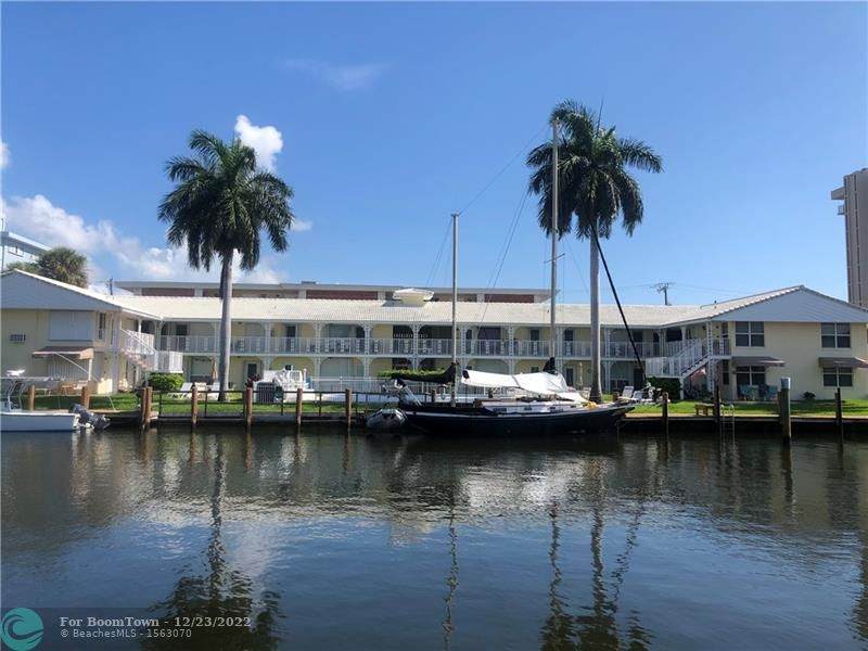 2840 33 Ct - Photo 1