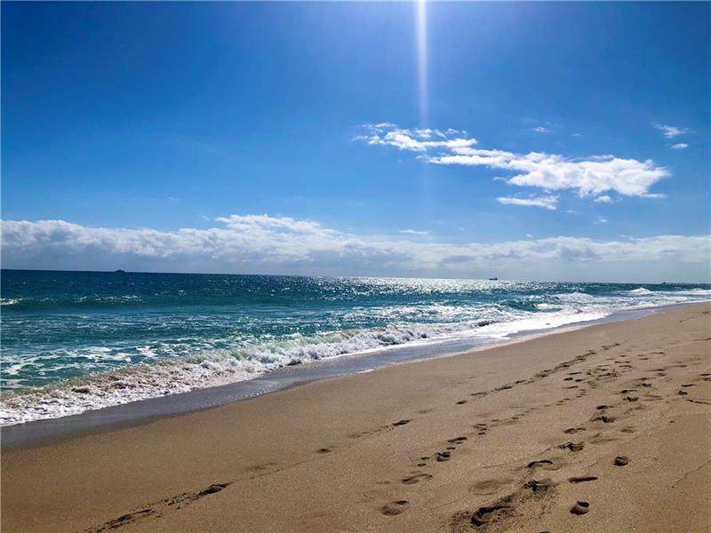 1398 Ocean Blvd - Photo 1