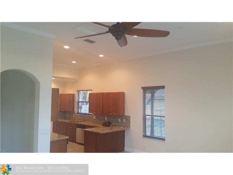 2707 135th Ave - Photo 1